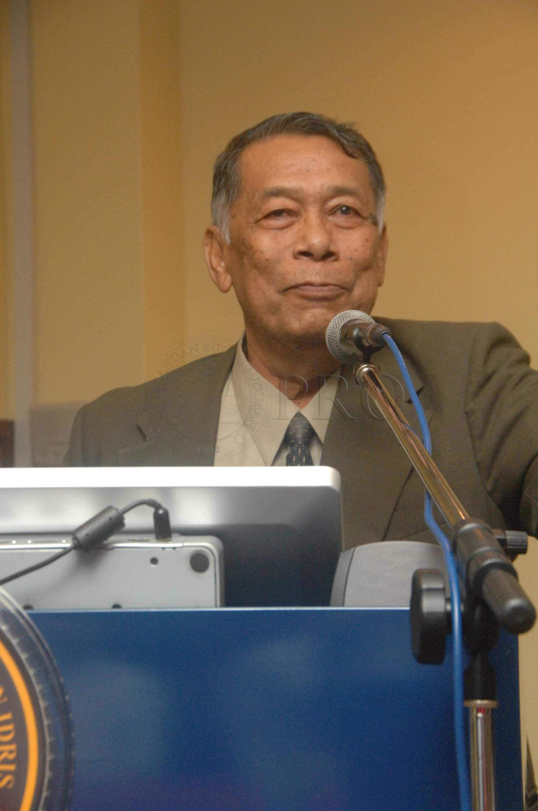 PRO 14 34 WACANA FBA 0102